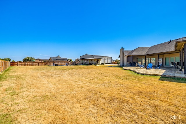 view of yard with a patio