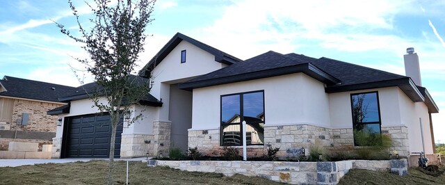 view of front facade with a garage