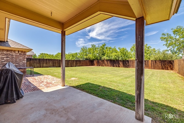 3926 Caroline Ln, San Angelo, TX 76904 - fenced backyard featuring a patio