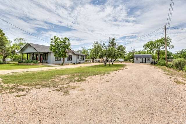 3805 Ogden St, San Angelo, TX 76903 - view of front facade featuring fence, driveway, and a porch