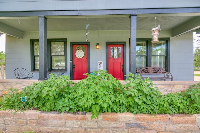 3805 Ogden St, San Angelo, TX 76903 - entrance to property featuring a porch