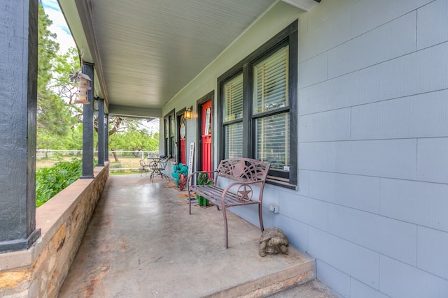 3805 Ogden St, San Angelo, TX 76903 - view of patio / terrace featuring a porch