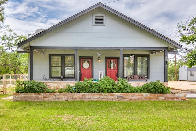 3805 Ogden St, San Angelo, TX 76903 - bungalow-style house featuring covered porch