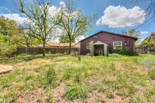 2756 Eunice Dr, San Angelo, TX 76901 - view of fenced backyard