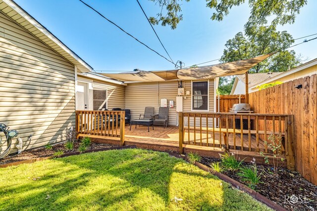 1601 S Jackson St, San Angelo, TX 76903 - back of property with a wooden deck