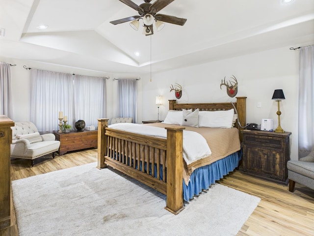 675 Buffalo Ln, San Angelo, TX 76901 - bedroom with wood finished floors, recessed lighting, lofted ceiling, and a ceiling fan