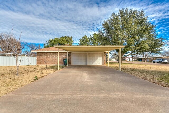 view of front of house featuring a carport