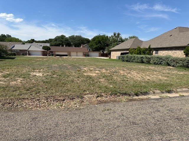 Listing photo 3 for 5231 Westway Dr Unit 51A, San Angelo TX 76904