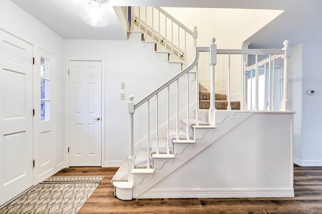 2805 Alta Vista Ln, San Angelo, TX 76904 - foyer featuring wood finished floors and stairway
