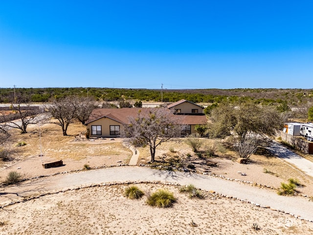 exterior space featuring driveway