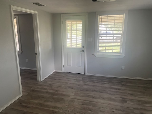 529 E 23rd St, San Angelo, TX 76903 - photo 2
