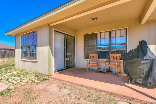 1605 Amberton Pkwy, San Angelo, TX 76901 - view of patio / terrace with fence