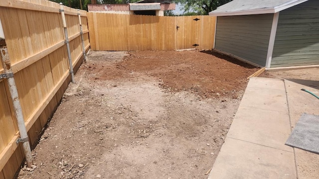 2514 S Hill St, San Angelo, TX 76903 - view of yard