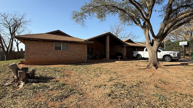 2819 Lindenwood Dr, San Angelo, TX 76904 - view of side of property with brick siding