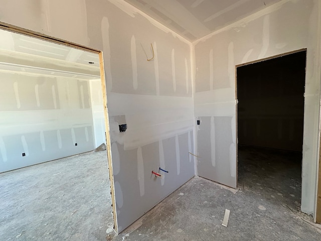 3622 Silver Spur Dr, San Angelo, TX 76904 - view of corridor