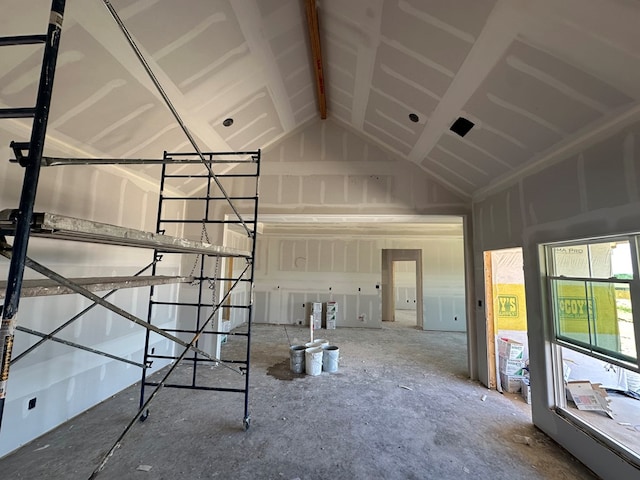 3622 Silver Spur Dr, San Angelo, TX 76904 - unfurnished living room with lofted ceiling