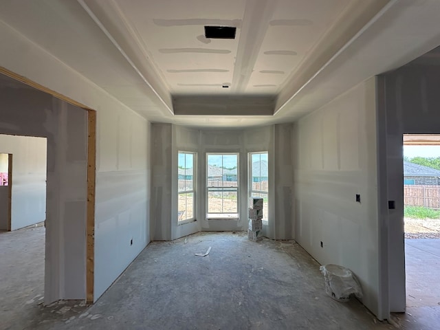 3622 Silver Spur Dr, San Angelo, TX 76904 - spare room with a tray ceiling