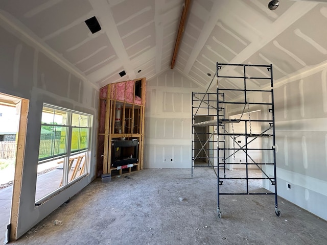 3622 Silver Spur Dr, San Angelo, TX 76904 - unfurnished living room featuring vaulted ceiling