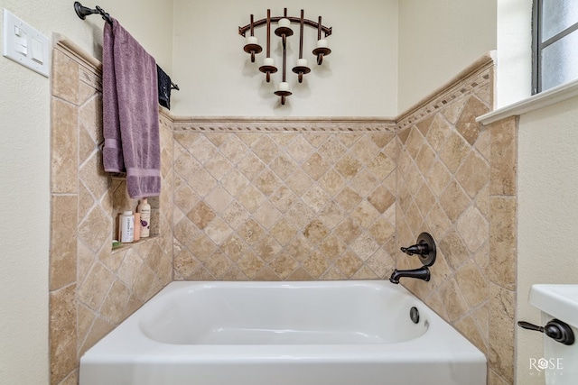 3110 Palo Duro Dr, San Angelo, TX 76904 - bathroom featuring shower / tub combination