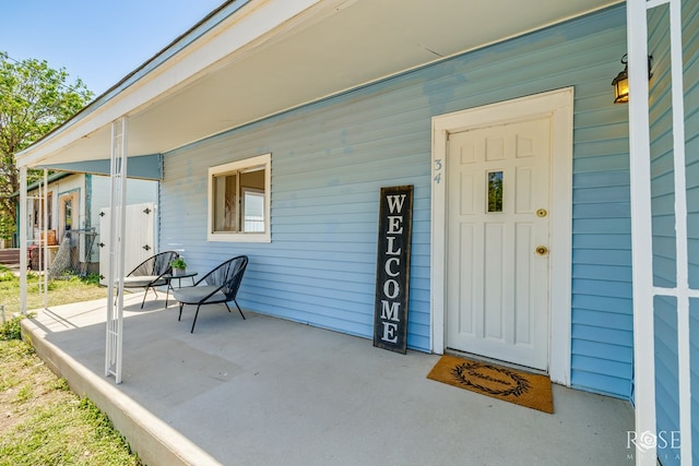 34 W 9th St, San Angelo, TX 76903 - view of doorway to property