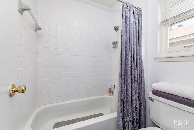 2509 1st Atlas St, San Angelo, TX 76905 - full bathroom featuring shower / bath combo and toilet