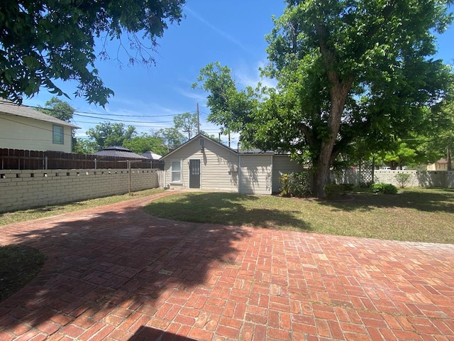 1001 S David St, San Angelo, TX 76903 - view of patio / terrace