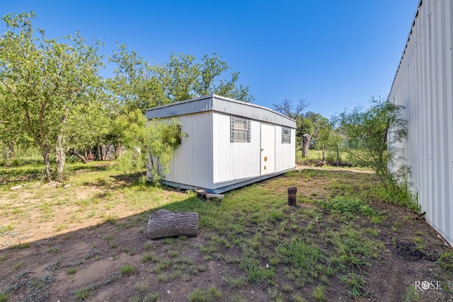 906 Ave J, Ozona, TX 76943 - photo 40