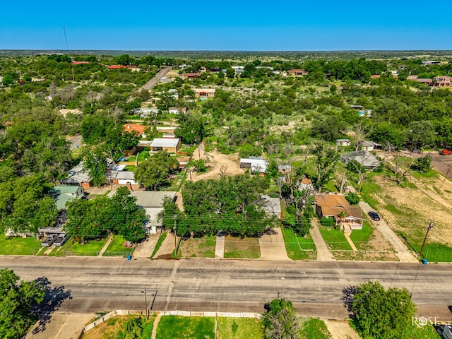 906 Ave J, Ozona, TX 76943 - photo 46
