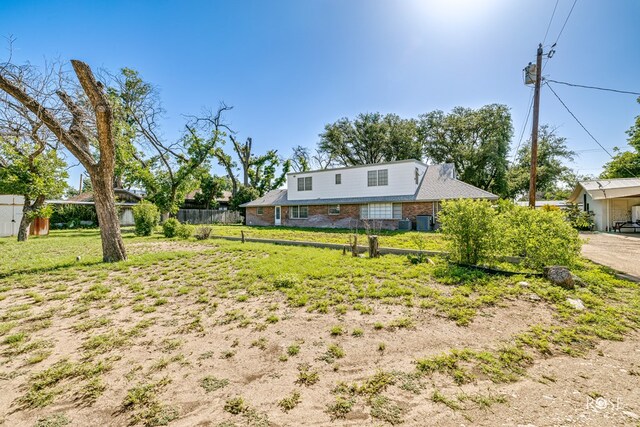 906 Ave J, Ozona, TX 76943 - photo 37