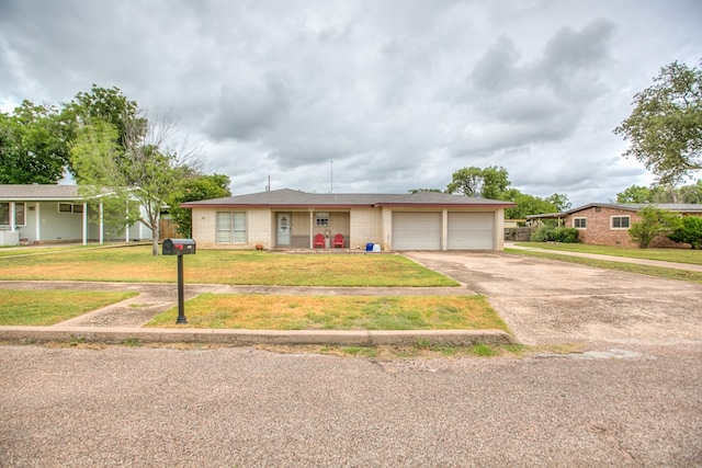 104 Largent Ave, Ballinger, TX 76821 - photo 2