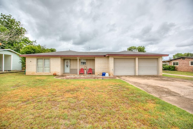 104 Largent Ave, Ballinger, TX 76821 - photo 1
