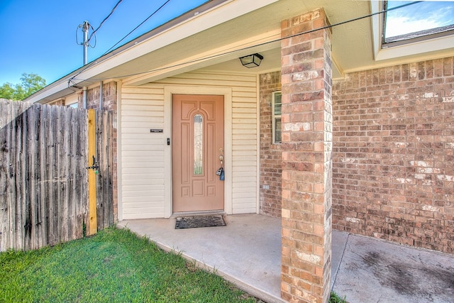 2902 Freeland St, San Angelo, TX 76901 - entrance to property featuring brick siding