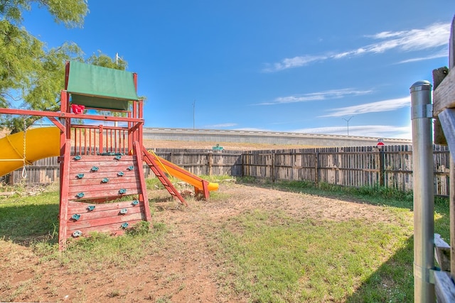 2902 Freeland St, San Angelo, TX 76901 - view of yard with a playground