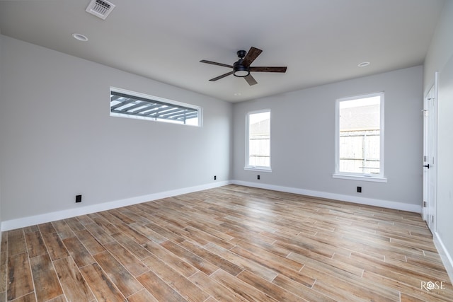 unfurnished room featuring ceiling fan