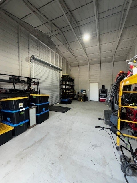 110 Vick Dr, Brownwood, TX 76801 - view of garage