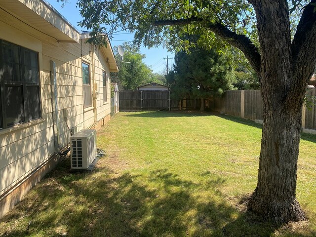 view of yard featuring ac unit