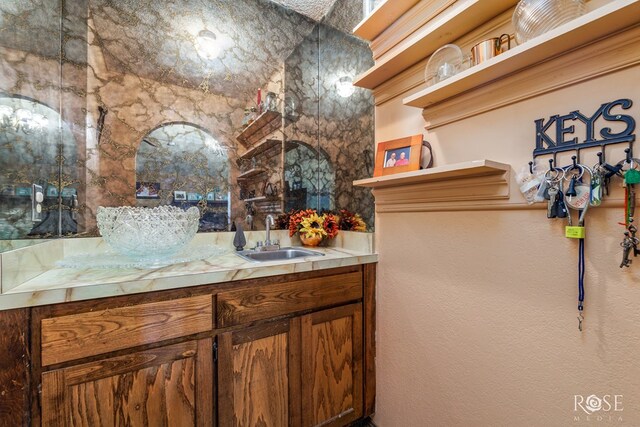 8126 N Fm 2288, San Angelo, TX 76901 - view of indoor wet bar