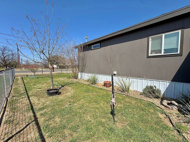 7754 S Copper Mountain Cir, San Angelo, TX 76901 - view of yard