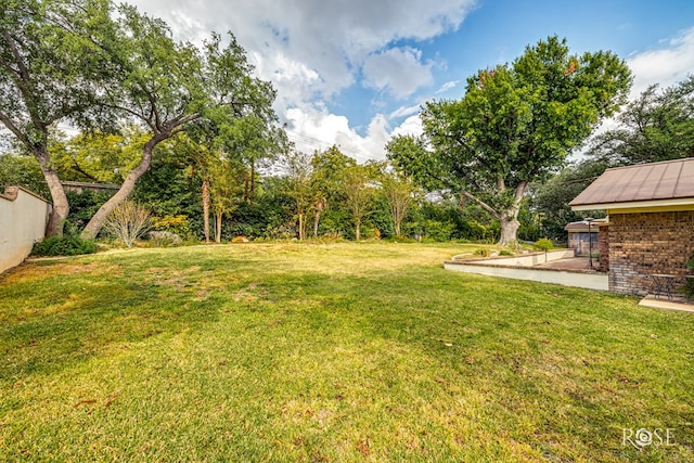 111 Manor St, Sonora, TX 76950 - view of grassy yard
