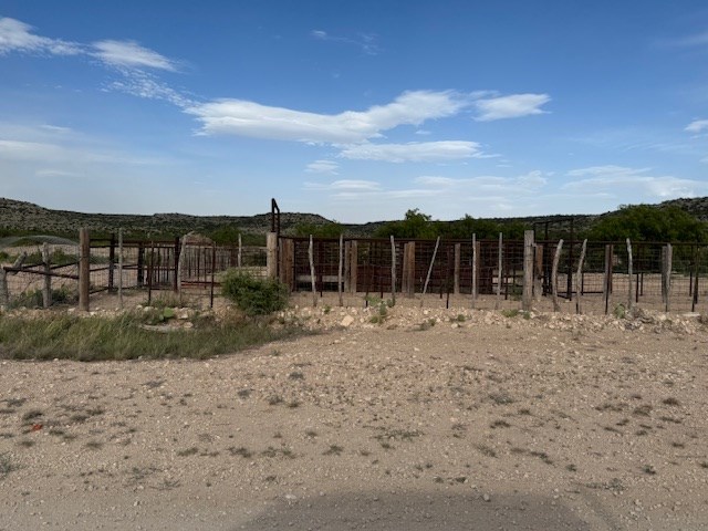 11838 Juno Rd, Ozona, TX 76943