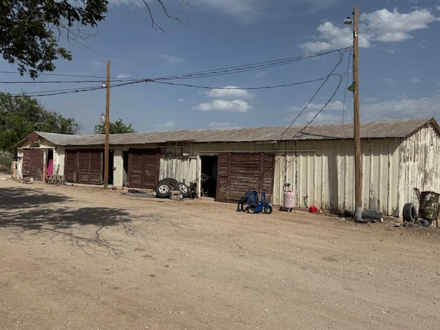 11838 Juno Rd, Ozona, TX 76943