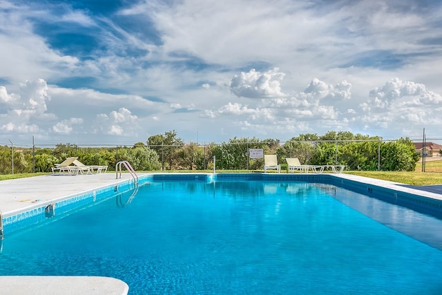 261 Edinburgh Rd, San Angelo, TX 76901 - pool featuring a patio area