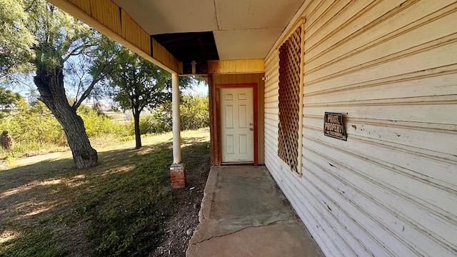 view of exterior entry