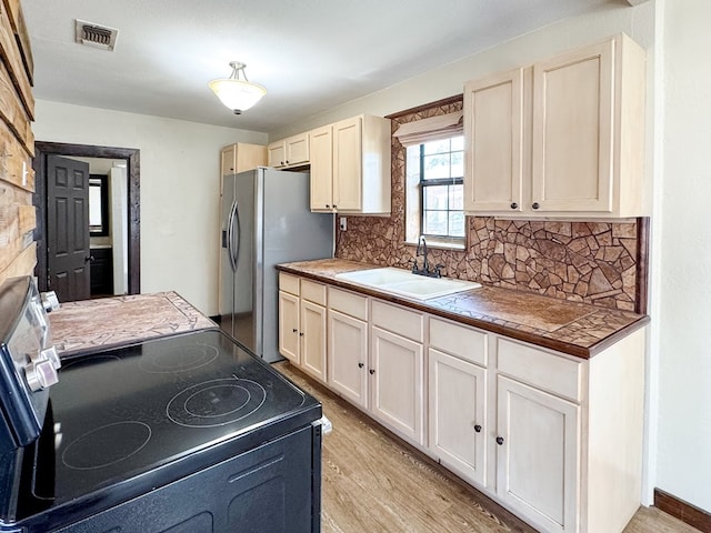 2302 W Twohig Ave, San Angelo, TX 76901 - photo 9
