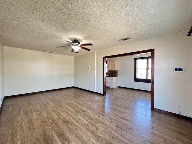 2302 W Twohig Ave, San Angelo, TX 76901 - photo 4