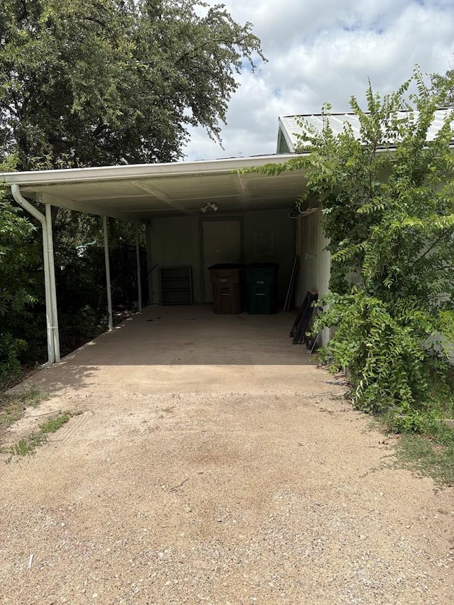 811 Akin St, San Angelo, TX 76901 - photo 2