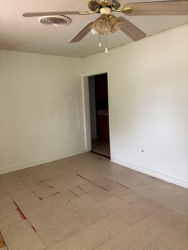 811 Akin St, San Angelo, TX 76901 - photo 4
