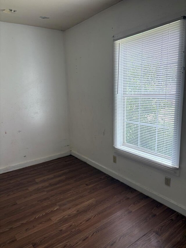 811 Akin St, San Angelo, TX 76901 - photo 22