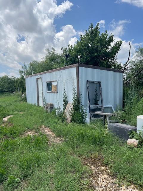 8523 Runion Rd, San Angelo, TX 76905 - view of outbuilding