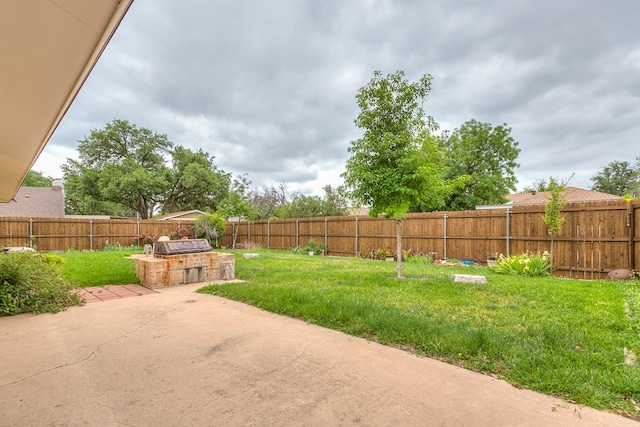 3305 Sierra Ct, San Angelo, TX 76904 - view of yard featuring area for grilling and a patio area